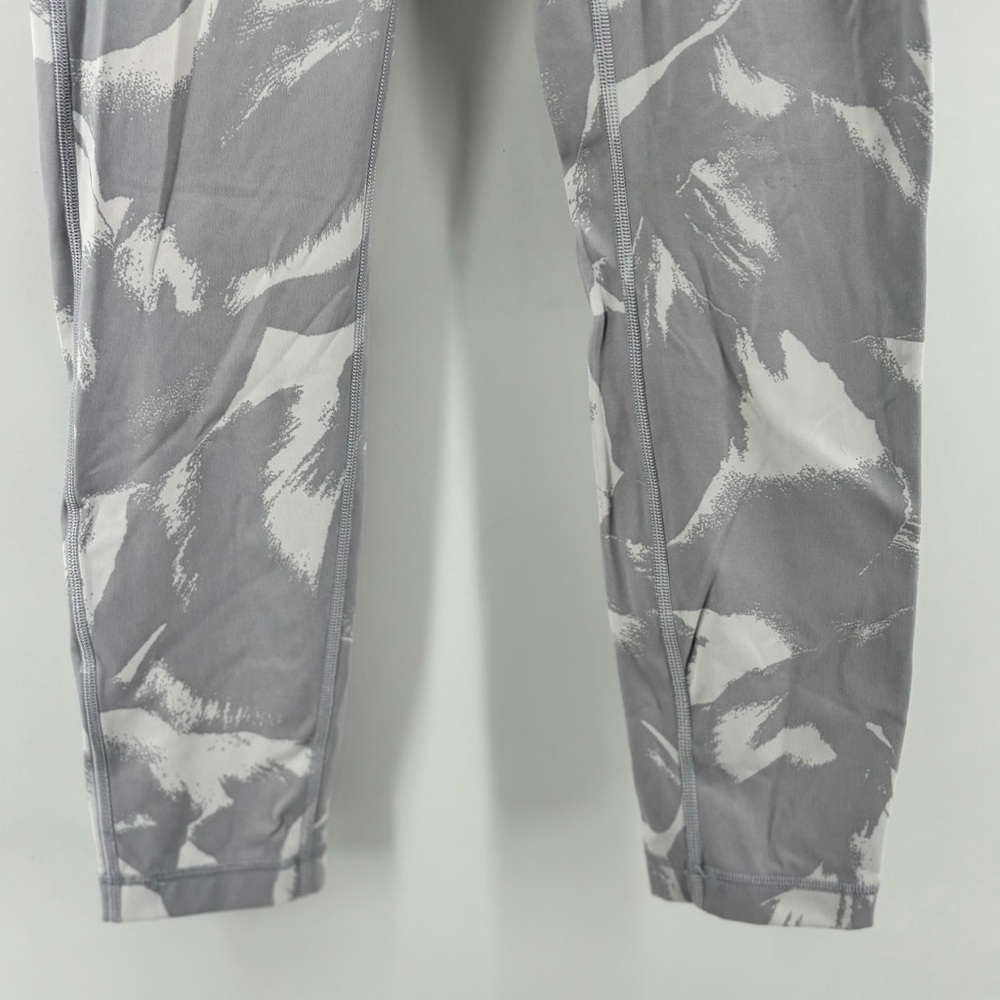 Lululemon‎ Womens Flower Pop White Silver Lilac Wunder Under Hi Rise Tights - Picture 3 of 10